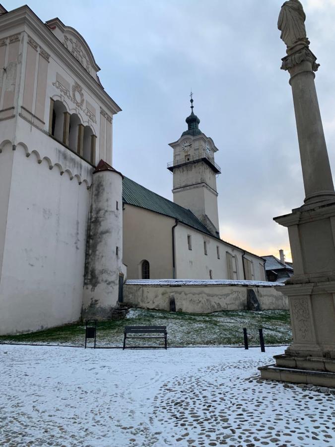 Ubytovanie Athena Aparthotel Poprad Eksteriør bilde